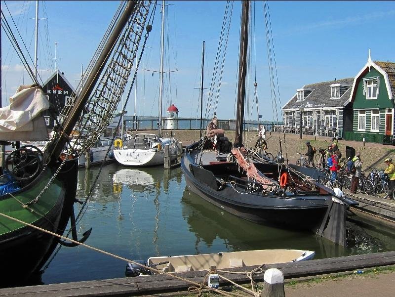 Marken