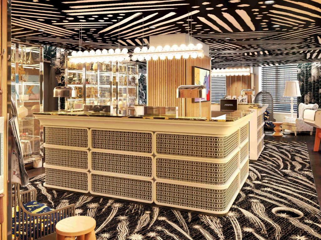 Mama Shelter Parijs La Defense bar